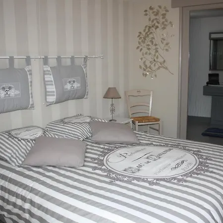 La Maison Aux Hortensias 3*