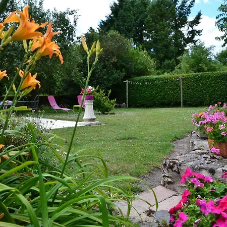 Bed & Breakfast La Maison Aux Hortensias Verneuil-en-Bourbonnais