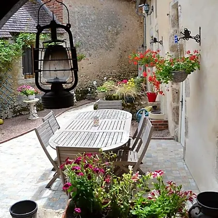 Bed and Breakfast La Maison Aux Hortensias Verneuil-en-Bourbonnais