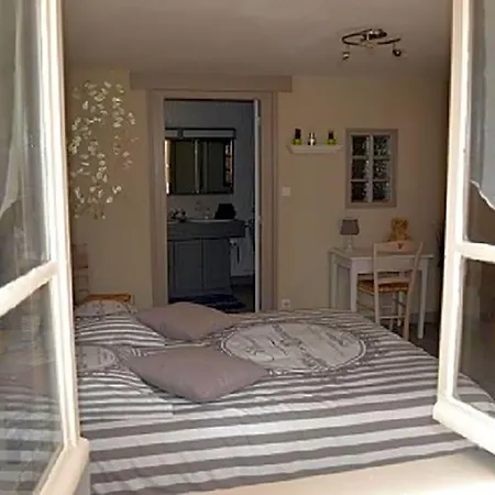 La Maison Aux Hortensias Verneuil-en-Bourbonnais